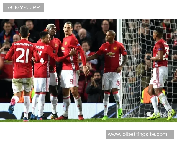 友谊赛精彩对决AC米兰与曼联战成平局神扑瞬间震撼全场