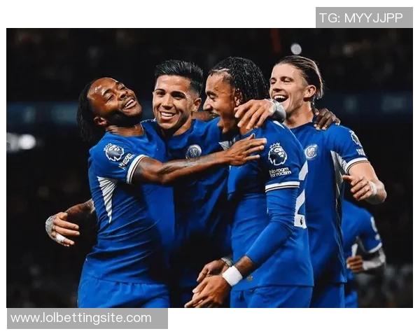 友谊赛精彩回顾AC米兰逆转切尔西乌龙球成关键时刻分析