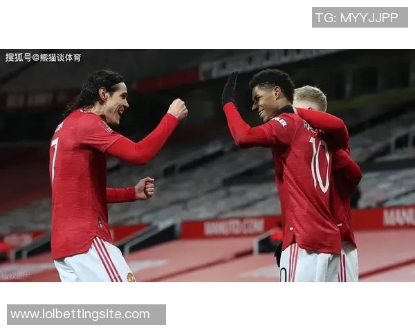 国王杯精彩对决曼联逆转多特蒙德五球狂胜全场沸腾