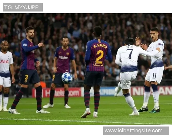 巴萨狂胜热刺6-2神奇扑救瞬间点燃全场激情集锦