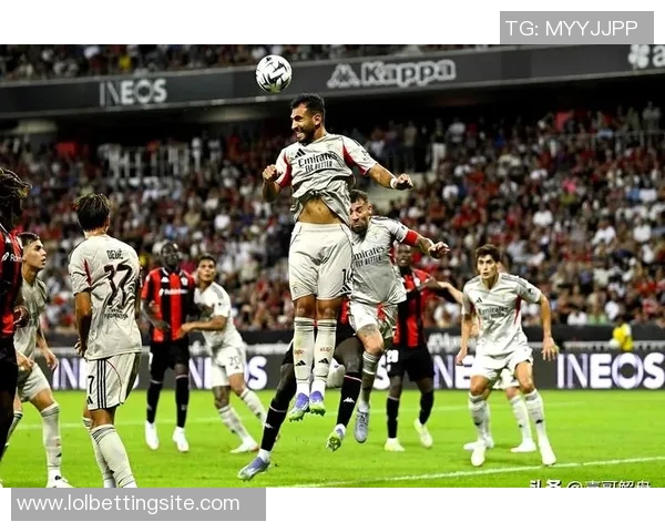 意甲激战国米与本菲卡战成平局绝杀时刻引发争议与热议