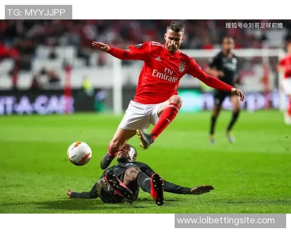 德甲精彩对决那不勒斯1-0战胜本菲卡十大进球瞬间引爆全场激情