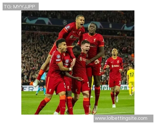 欧冠经典对决：拜仁绝杀利物浦全场沸腾瞬间回顾与战术解析