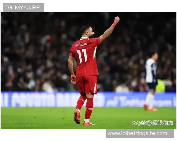 英超经典对决利物浦逆转巴萨上演惊天大逆转全场沸腾 英超经典对决利物浦逆转巴萨上演惊天大逆转全场沸腾