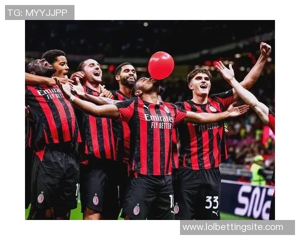 友谊赛精彩对决AC米兰与尤文图斯战成平局引发争议判罚热议