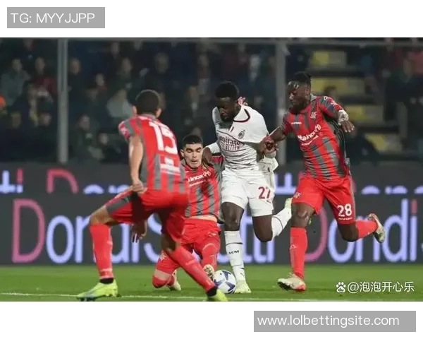 意甲激战阿森纳力克那不勒斯全场沸腾赛后点评引发热议 意甲激战阿森纳力克那不勒斯全场沸腾赛后点评引发热议