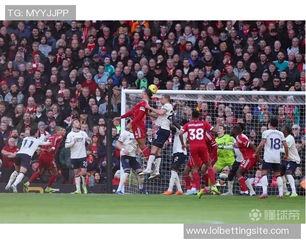 欧联杯精彩对决利物浦逆转那不勒斯乌龙球成关键时刻 欧联杯精彩对决利物浦逆转那不勒斯乌龙球成关键时刻